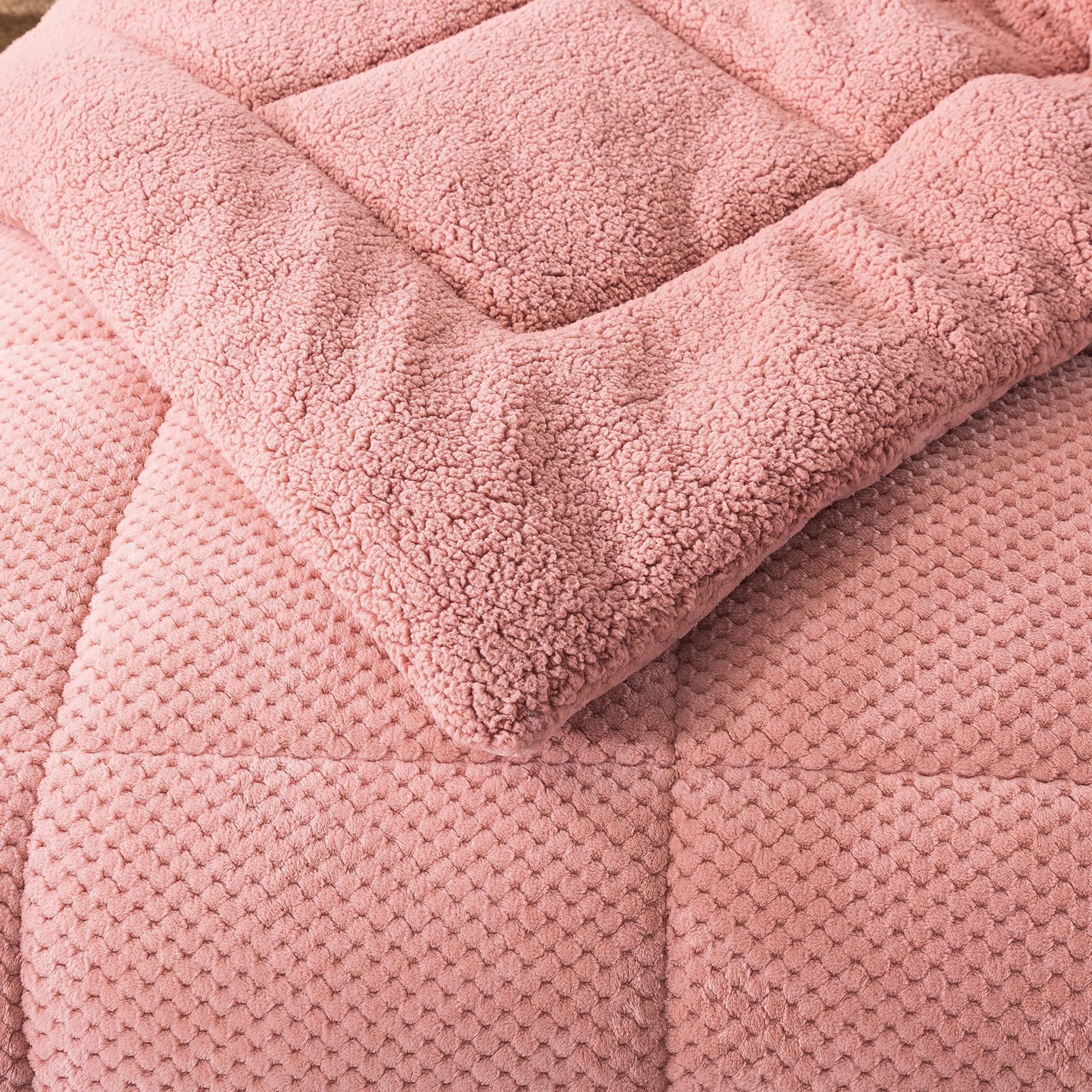 Kasentex Ultra Soft All Season Reversible Plush Sherpa Lined Comforter, Twin, Queen, King